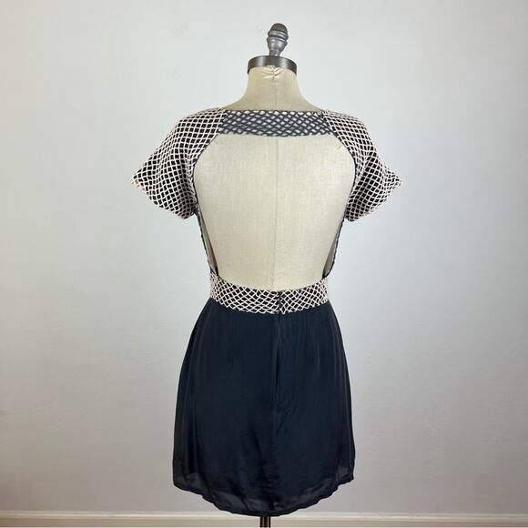 Anthropologie Chloe Oliver Open Back Fishnet Dress - Picture 5 of 7